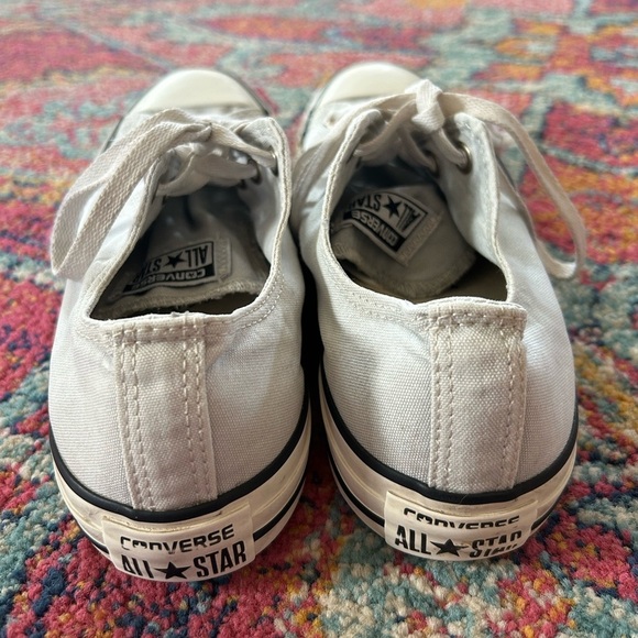 🔥Converse | Unisex light grey All Star classic fit lace up sneakers Men’s 8 W 10 - Picture 6 of 16